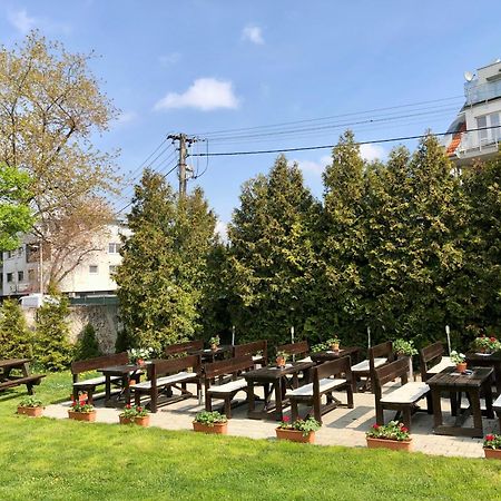 Hotel 21 Bratislava Ngoại thất bức ảnh