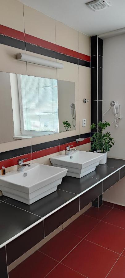 Hotel 21 Bratislava Ngoại thất bức ảnh