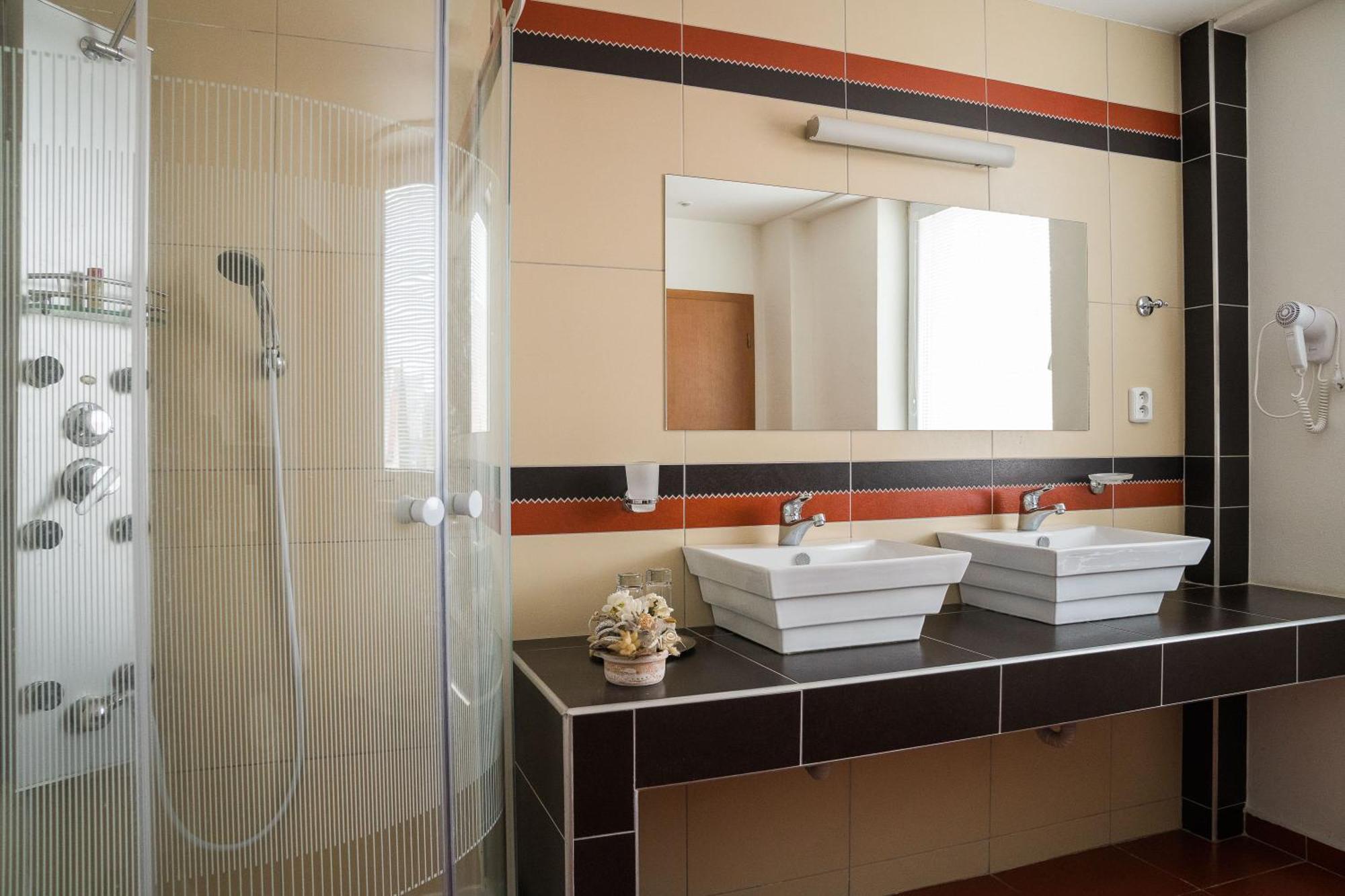 Hotel 21 Bratislava Ngoại thất bức ảnh
