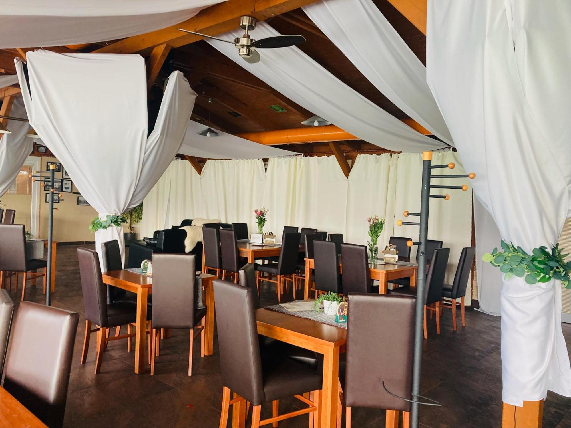 Hotel 21 Bratislava Ngoại thất bức ảnh
